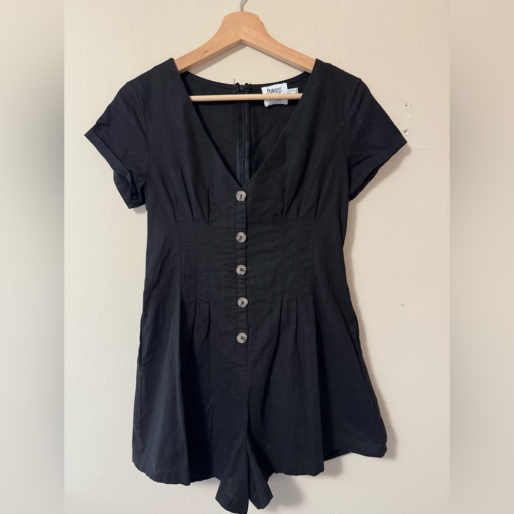 Princess Polly black button front romper Size 4
